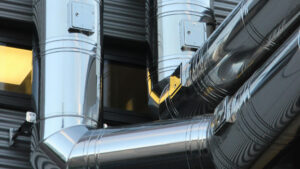 rury od wentylacji i HVAC